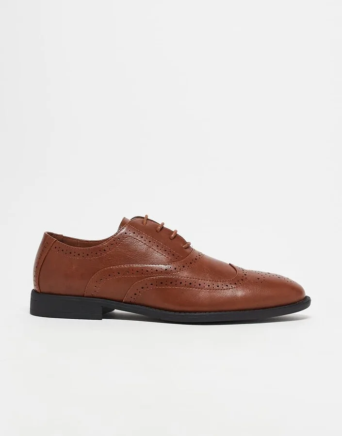ASOS DESIGN lace up brogue shoes in tan - Image 2