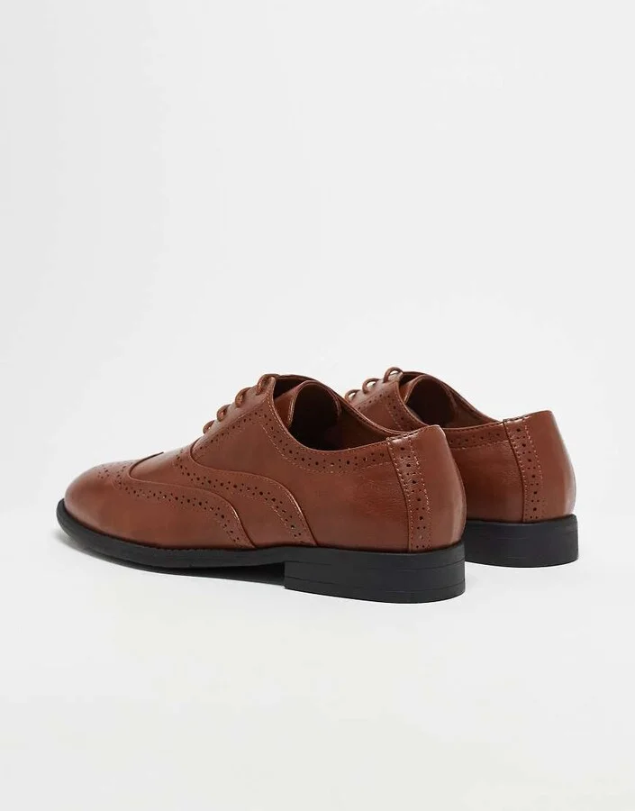 ASOS DESIGN lace up brogue shoes in tan - Image 4
