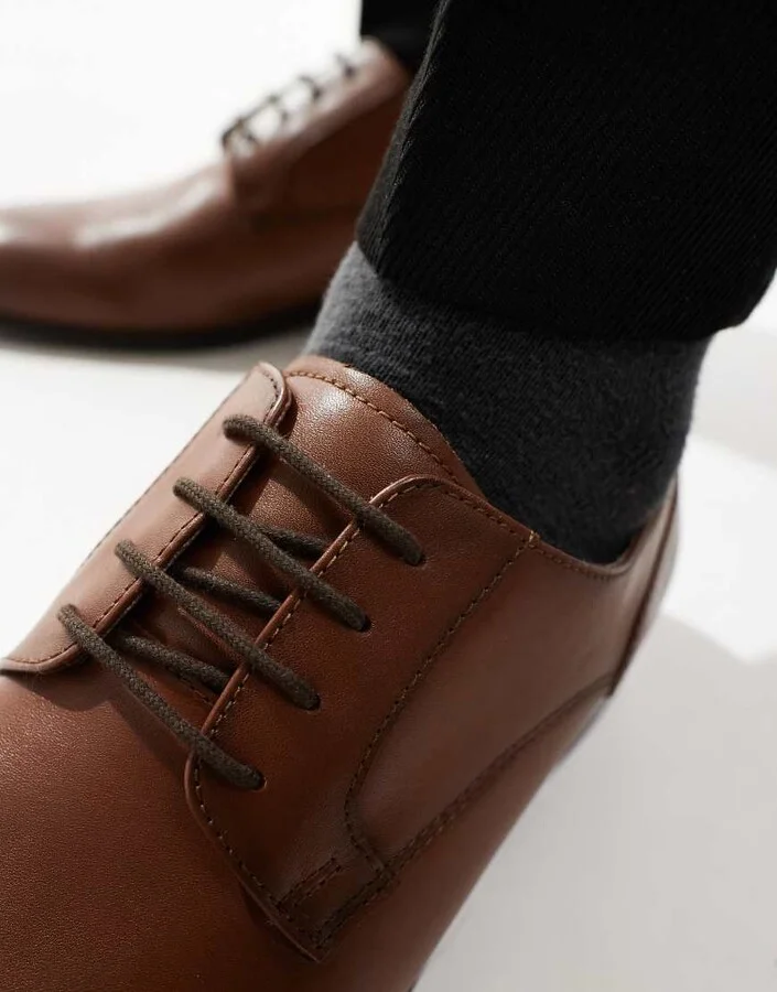 ASOS DESIGN lace-up derby shoes in tan leather - Image 2