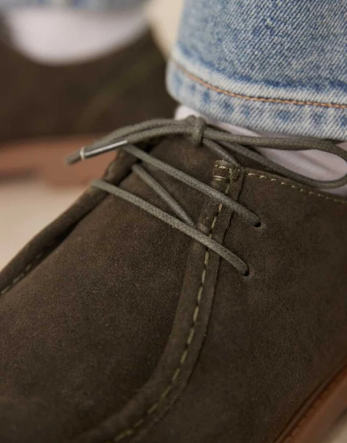 ASOS DESIGN lace-up shoes in khaki suede with apron toe - Image 4