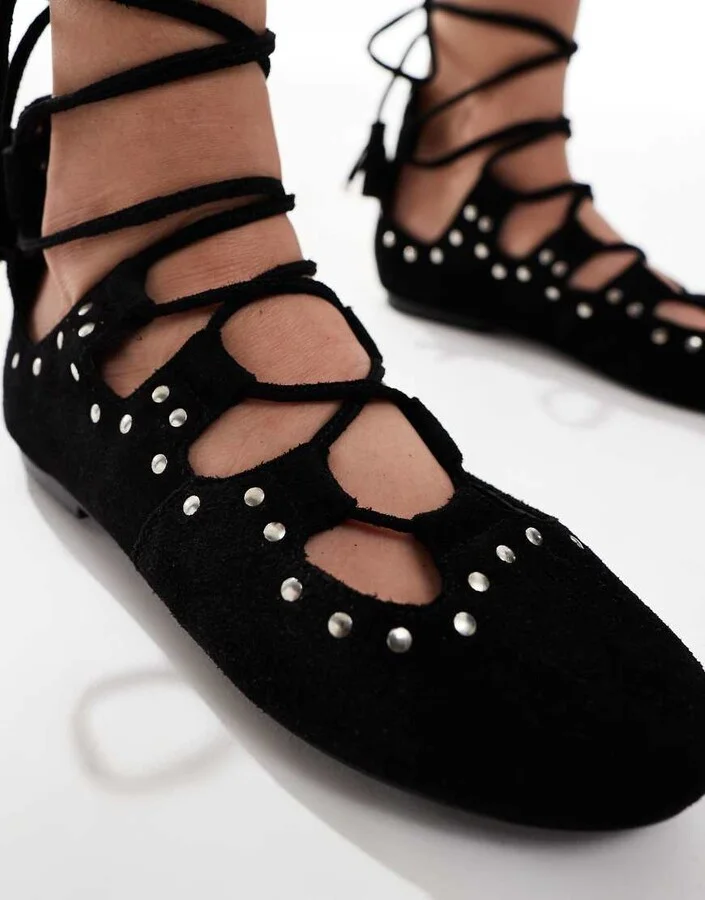 ASOS DESIGN Lasso boho ghillie tie ballet flats in black suede - Image 2