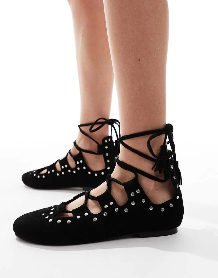 ASOS DESIGN Lasso boho ghillie tie ballet flats in black suede - Image 4