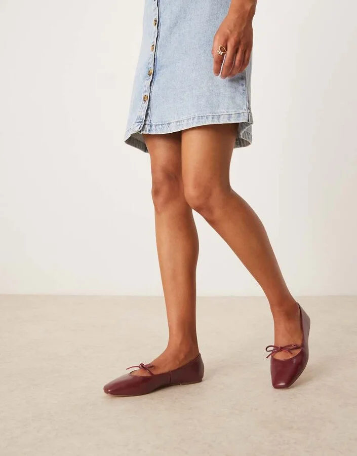 ASOS DESIGN Lilah bow detail mary jane ballet flats in burgundy - Image 3