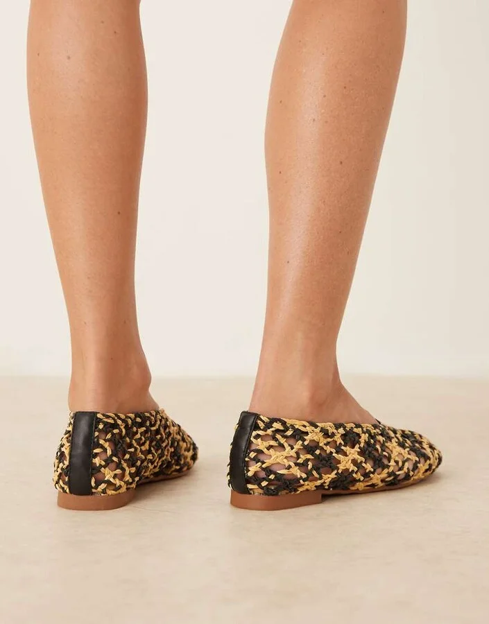 ASOS DESIGN Linus clean ballet flats in natural and black mix - Image 3