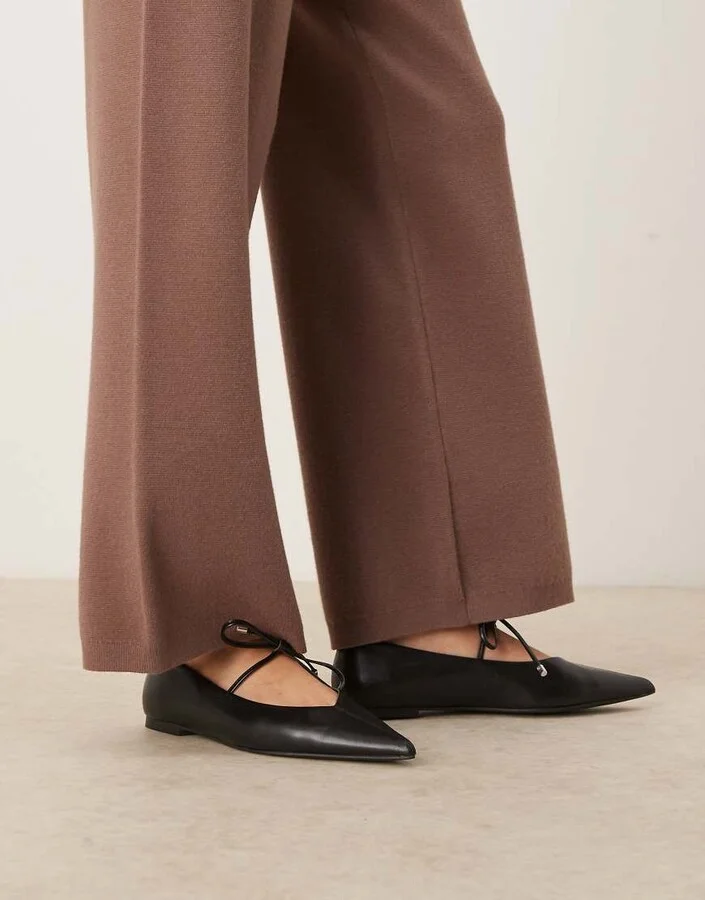 ASOS DESIGN Lithe pointed toe ballet flats with vamp tie in black - Image 4