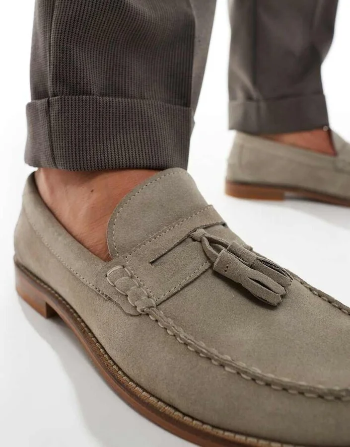 ASOS DESIGN loafer in stone suede with tassel and natural sole - Image 3