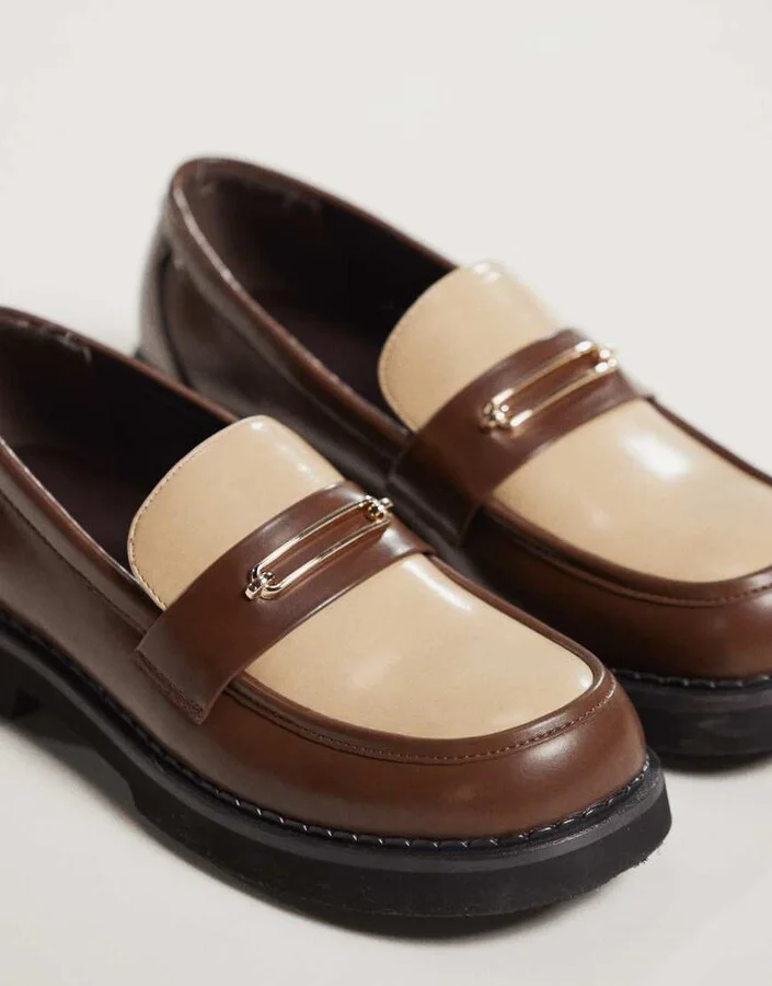 ASOS DESIGN loafers in brown and beige with gold hardware - Image 2
