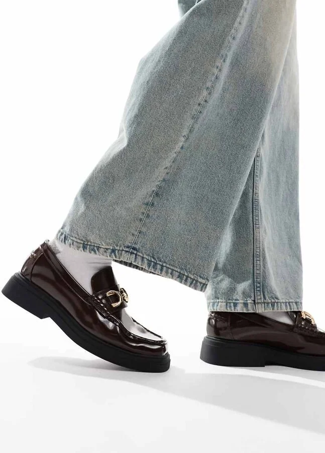 ASOS DESIGN loafers in brown with square toe and snaffle
