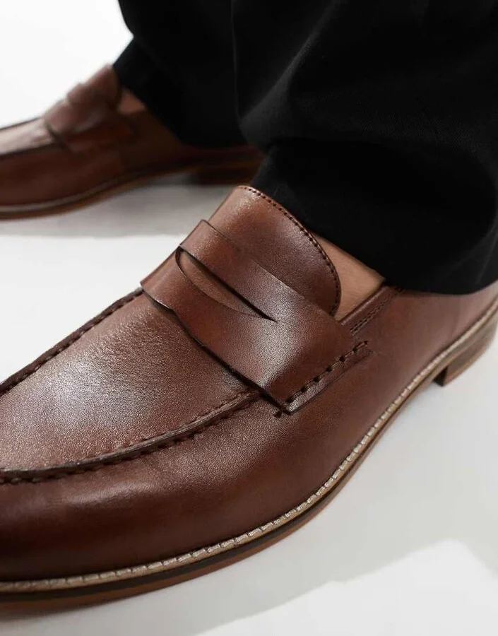 ASOS DESIGN loafers in tan leather with natural sole - Image 2