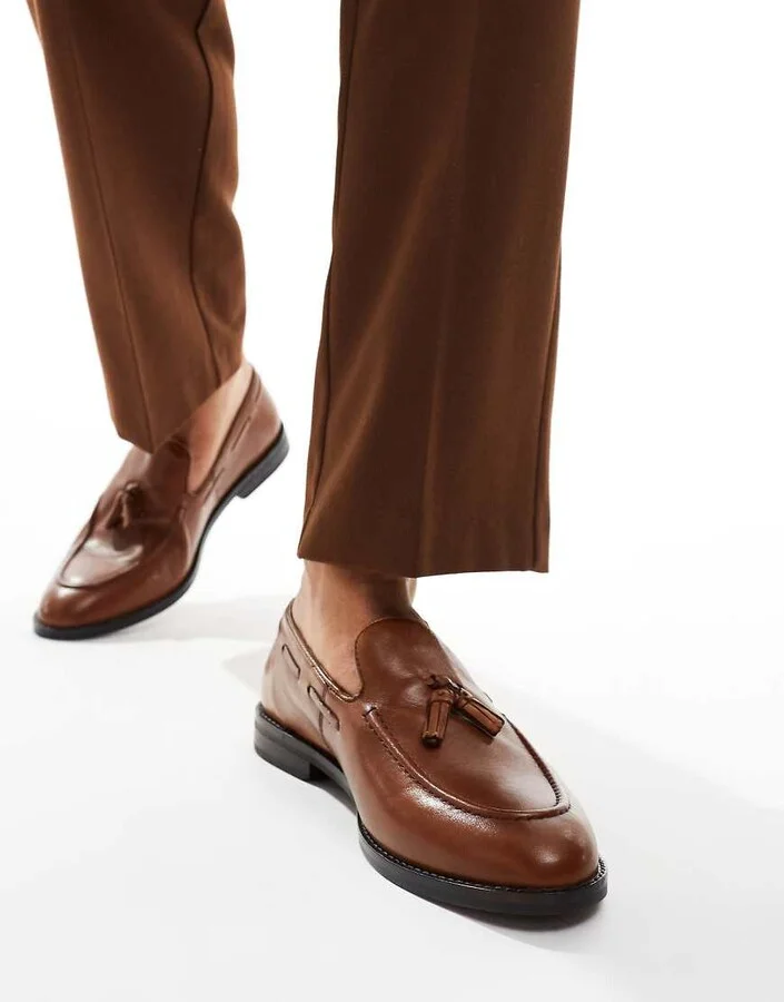 ASOS DESIGN loafers in tan leather with tassel - Image 2