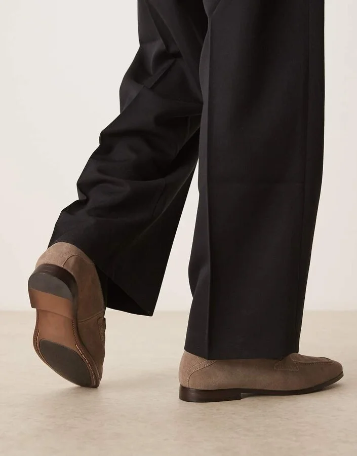 ASOS DESIGN loafers in taupe suede with snaffle - Image 3