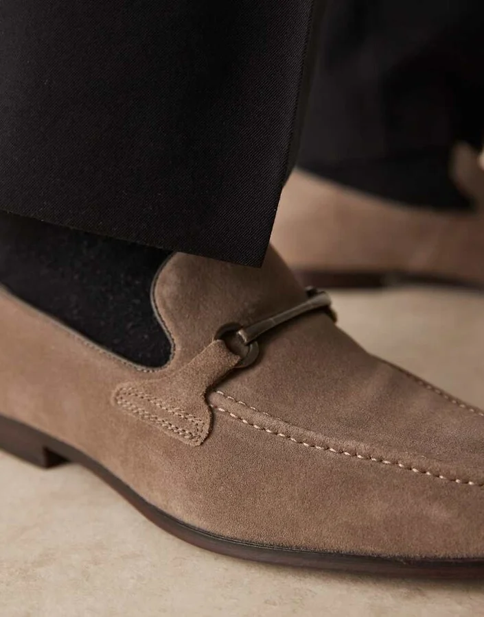 ASOS DESIGN loafers in taupe suede with snaffle - Image 4