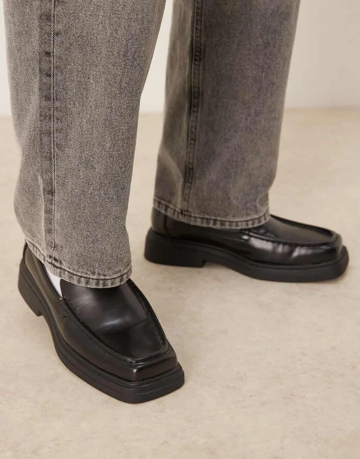 ASOS DESIGN loafers with square toe in black - Image 3