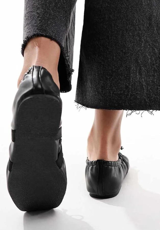ASOS DESIGN Los Angeles ruched ballet flat in black PU - Image 4