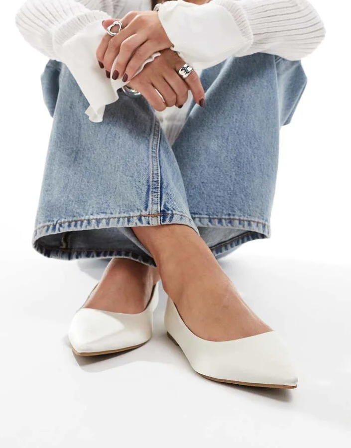 ASOS DESIGN Lucky pointed ballet flats in ivory satin - Image 3