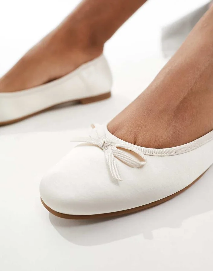 ASOS DESIGN Lullaby basic bow ballet flats in ivory - Image 2