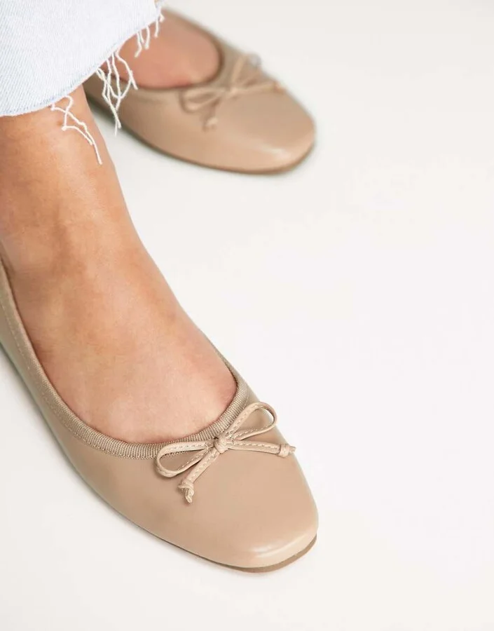 ASOS DESIGN Lullaby bow ballet flats in beige - Image 4