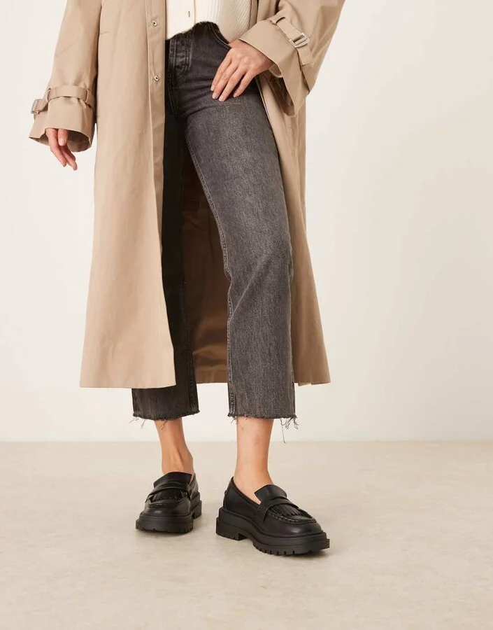 ASOS DESIGN Majesty chunky fringe loafers in black - Image 3