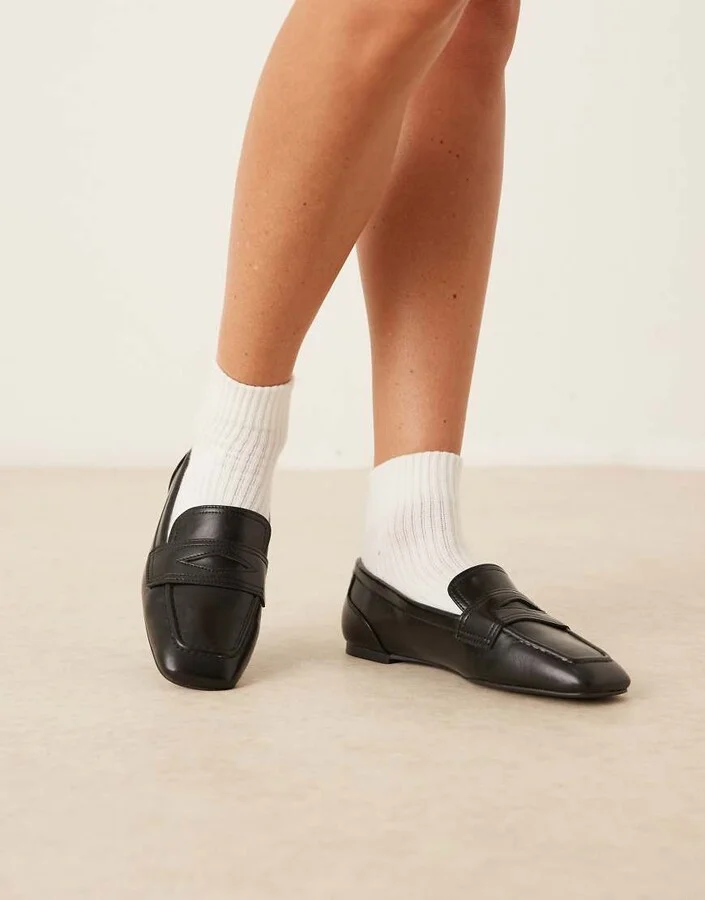 ASOS DESIGN Malta loafers in black
