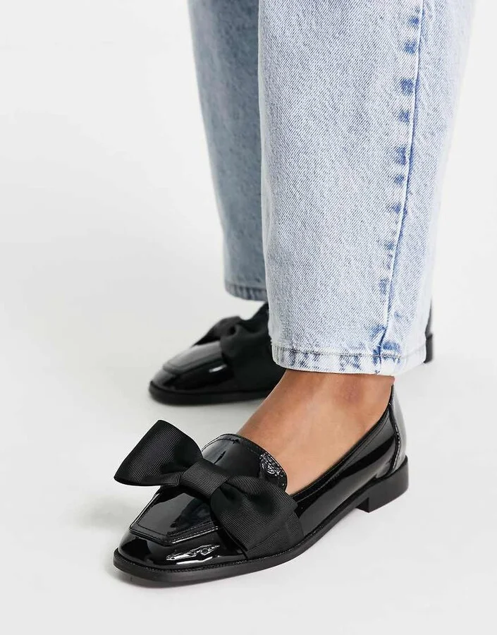 ASOS DESIGN Mentor bow loafer flat shoes in black patent - Image 3