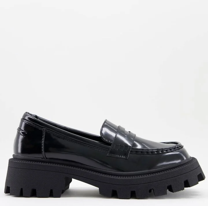 ASOS DESIGN Mulled chunky loafer in black