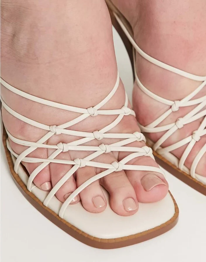 ASOS DESIGN Nalo knotted heeled mules in off white - Image 3