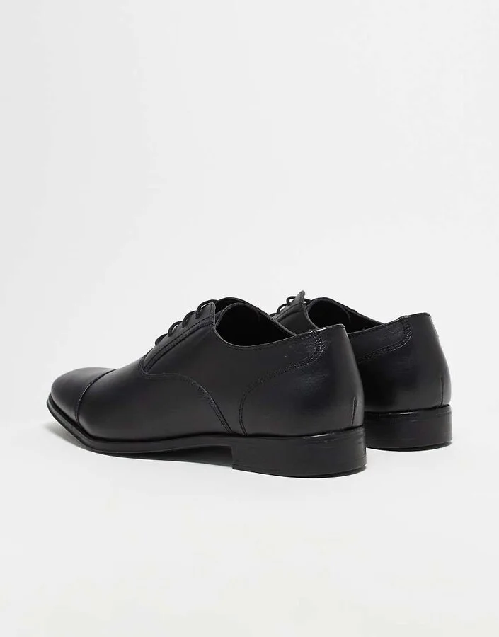 ASOS DESIGN oxford shoes in black leather with toe cap - Image 4
