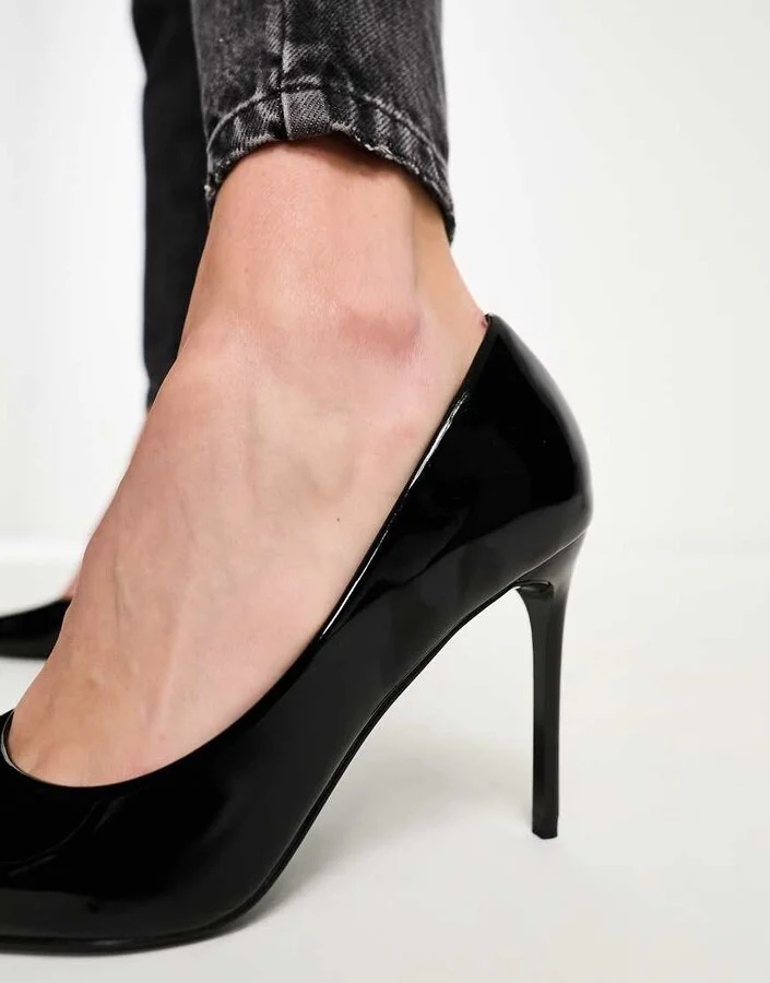 ASOS DESIGN Paphos pointed high heeled pumps in black patent - Image 3