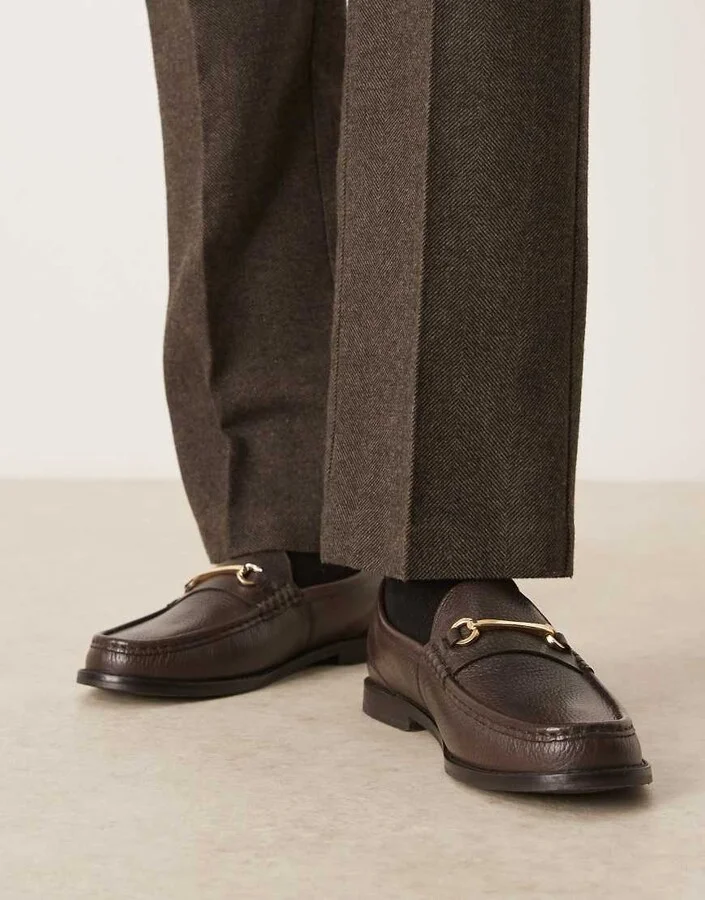 ASOS DESIGN penny loafers in brown leather with snaffles - Image 4