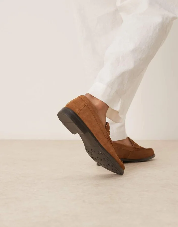 ASOS DESIGN penny loafers in tan suede - Image 4