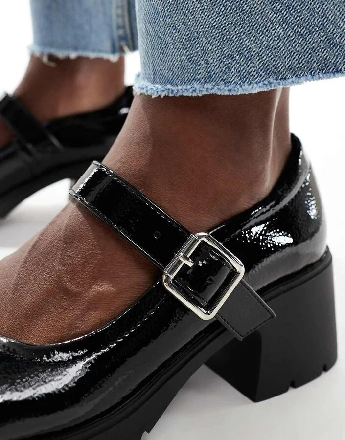 ASOS DESIGN Saxton chunky mary jane heeled shoes in black patent - Image 2