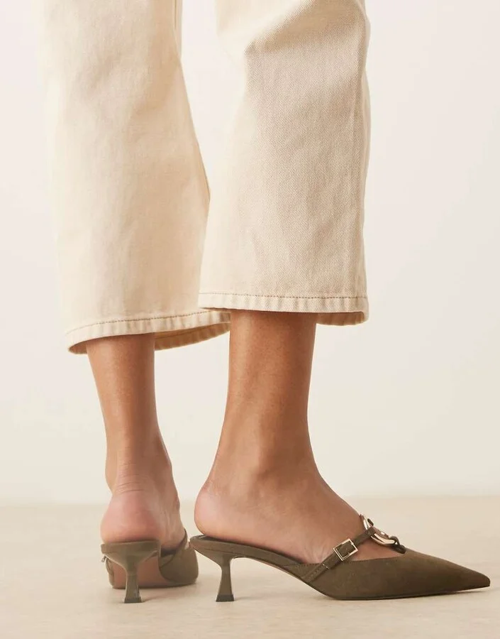 ASOS DESIGN Shay ring detail kitten heeled mules in khaki green suedette - Image 4