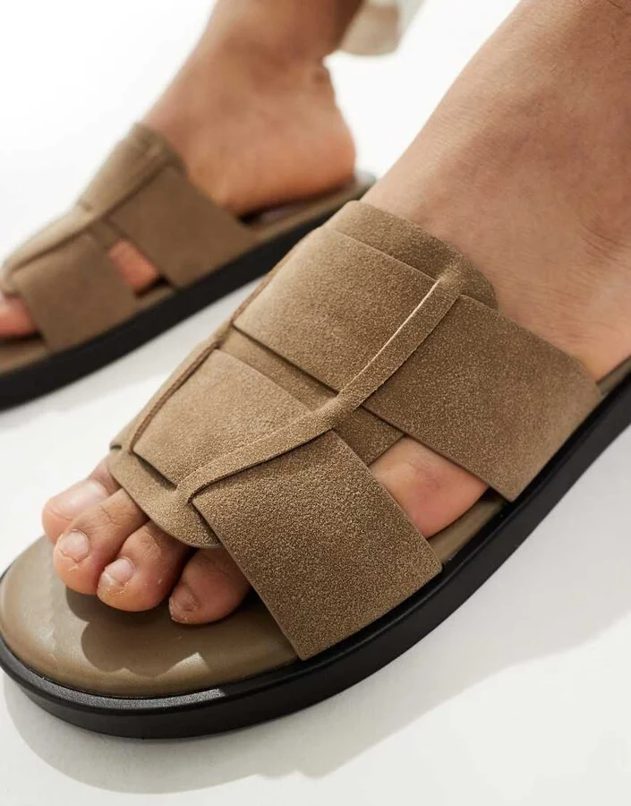 ASOS DESIGN slide sandals in beige - Image 4