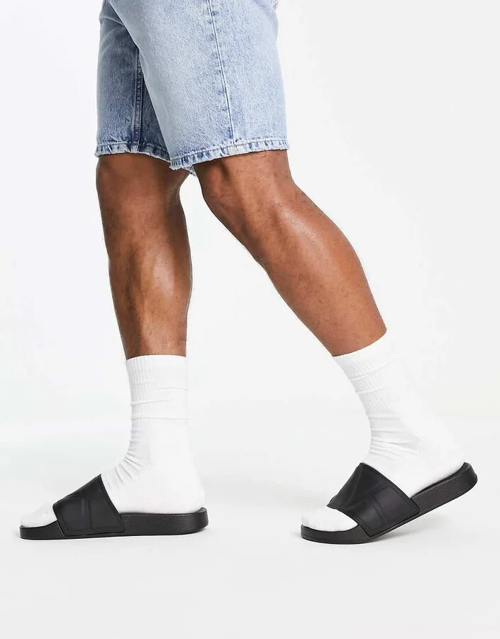 ASOS DESIGN sliders in black - Image 2