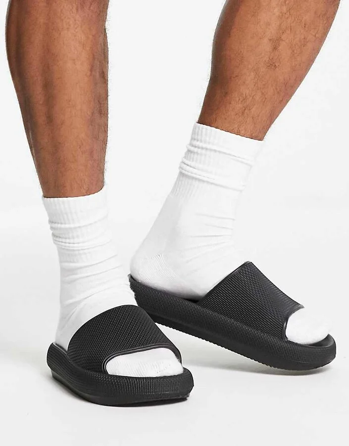 ASOS DESIGN sliders in black with texture