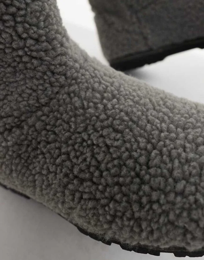 ASOS DESIGN slipper boots in gray borg - Image 2