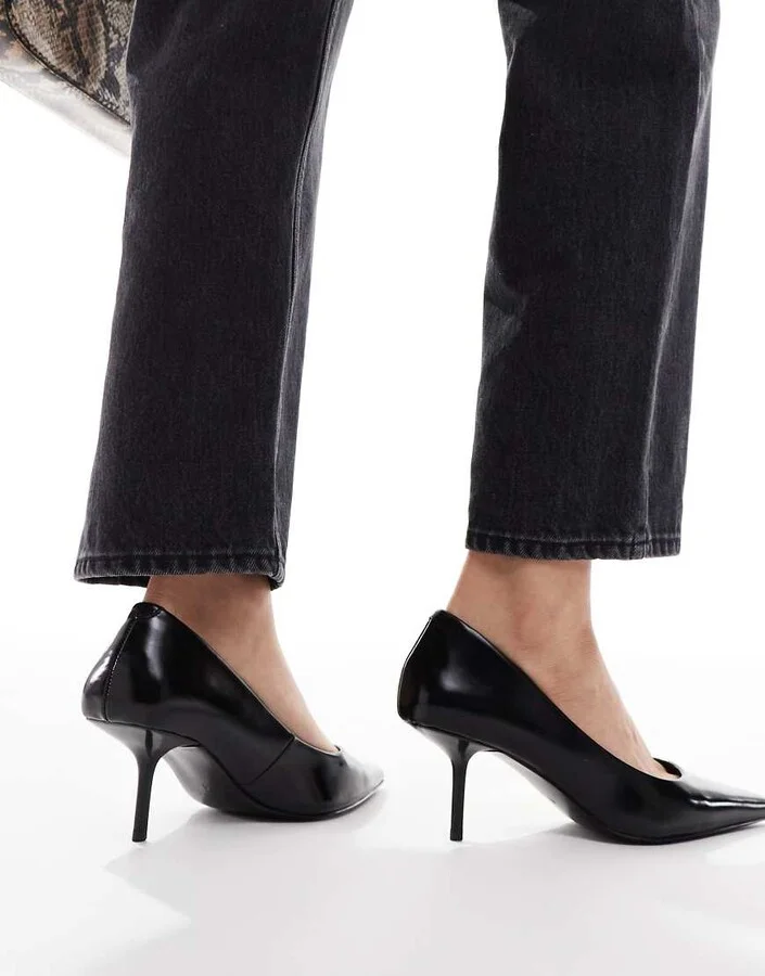 ASOS DESIGN Snatched pointed mid heeled pumps in black - Image 3