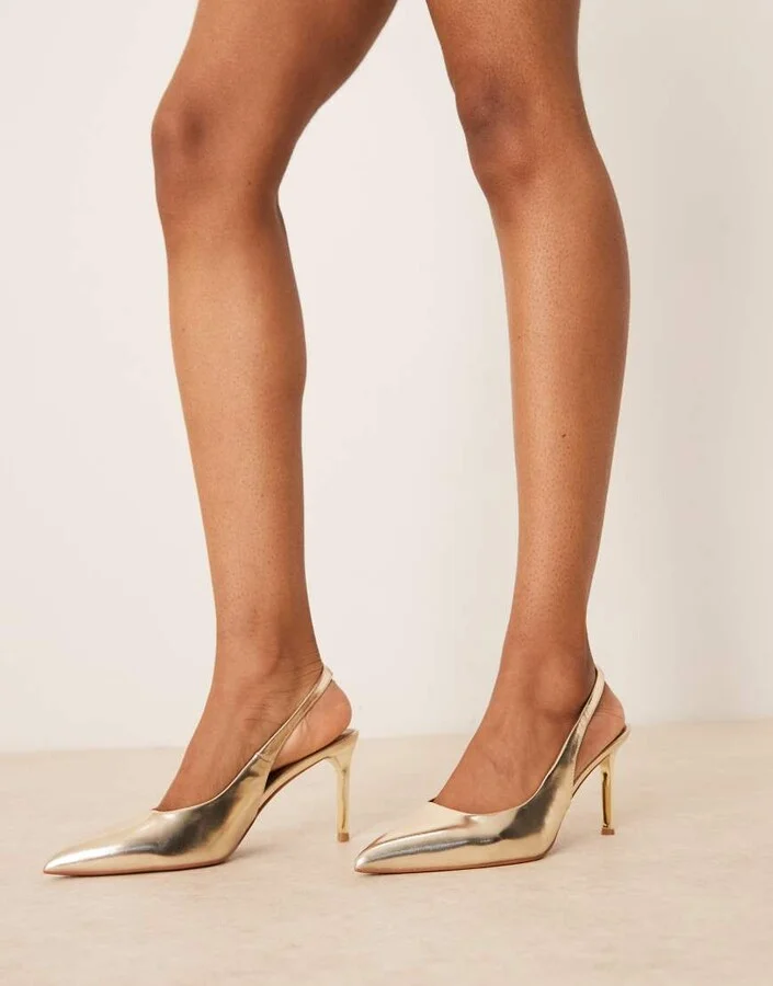 ASOS DESIGN Spicy slingback stiletto mid heeled shoes in gold - Image 4