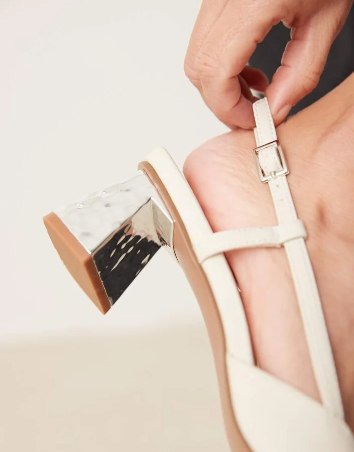 ASOS DESIGN Stylish slingback mid heeled shoes in off white - Image 4