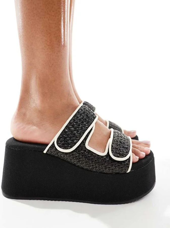 ASOS DESIGN Teenager weave detail flatform mules in black