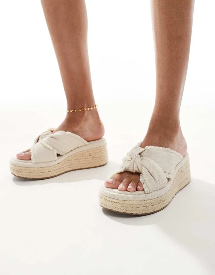 ASOS DESIGN Thoughtful knot detail flatform mules in natural - Image 3