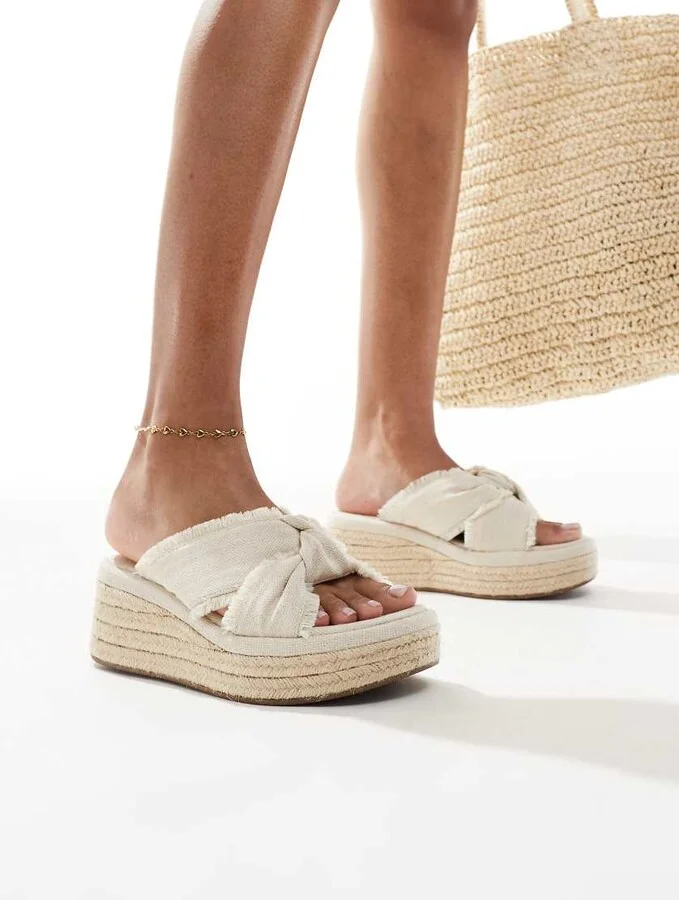 ASOS DESIGN Thoughtful knot detail flatform mules in natural - Image 4