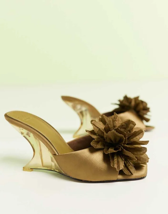 ASOS DESIGN Tilly wedge mules with corsage trim in olive - Image 4