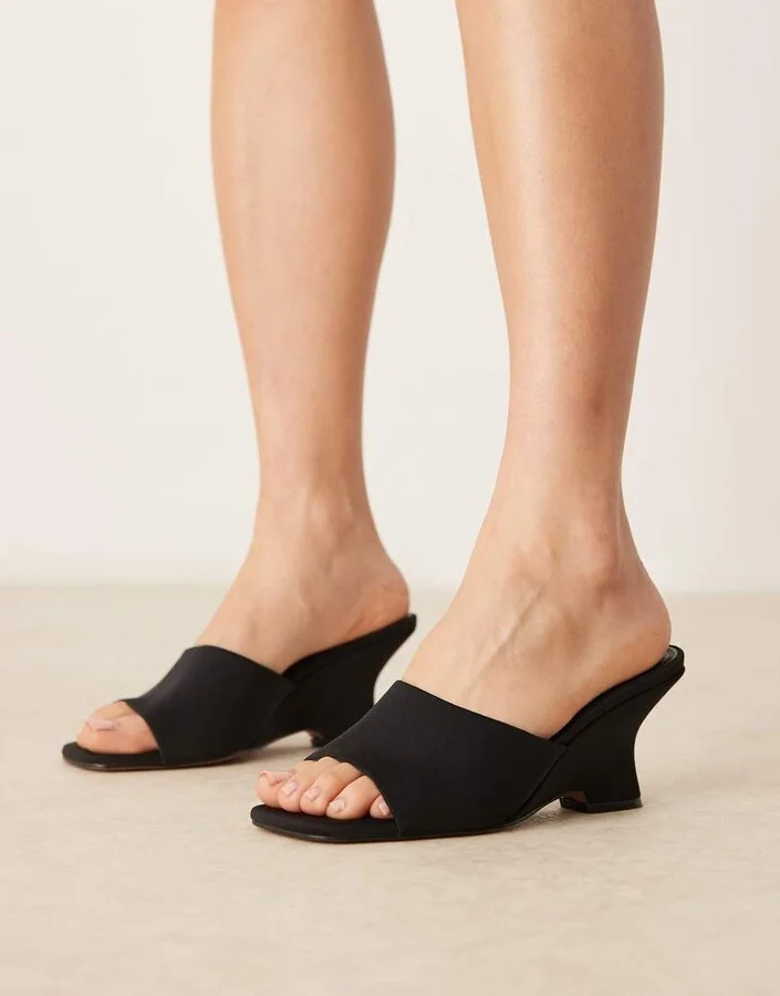 ASOS DESIGN Trifle mule wedges in black