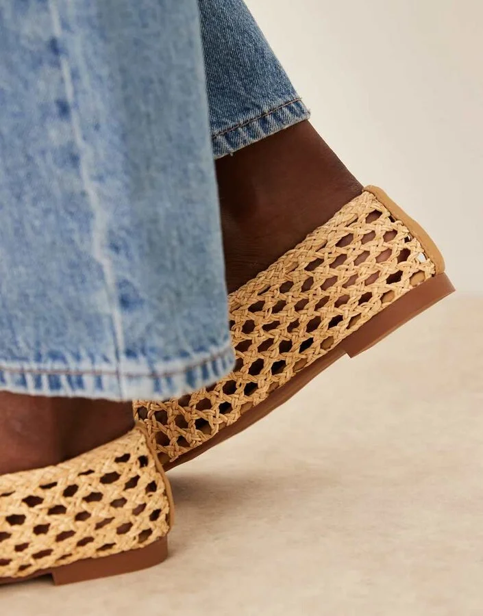ASOS DESIGN Wide Fit Linus clean ballet flats in natural weave - Image 4