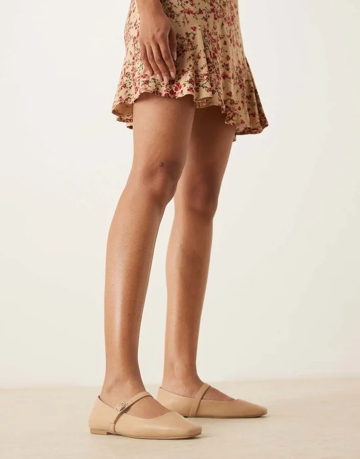ASOS DESIGN Wide Fit Lottie Mary Jane ballet flats in beige - Image 3