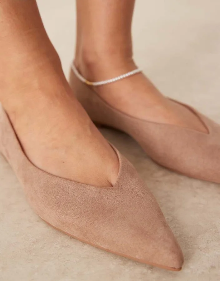 ASOS DESIGN Wide Fit Ludo pointed ballet flats in beige suedette - Image 4