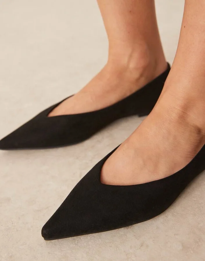 ASOS DESIGN Wide Fit Ludo pointed ballet flats in black suedette - Image 3