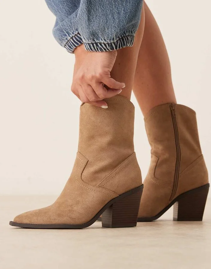 ASOS DESIGN Wide Fit Remedy heeled western boots in taupe suedette - Image 4