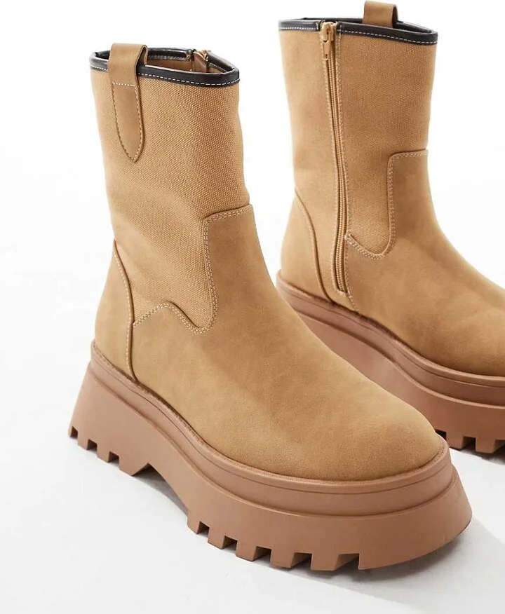 ASOS DESIGN worker boots in tan with chunky soles - Image 3